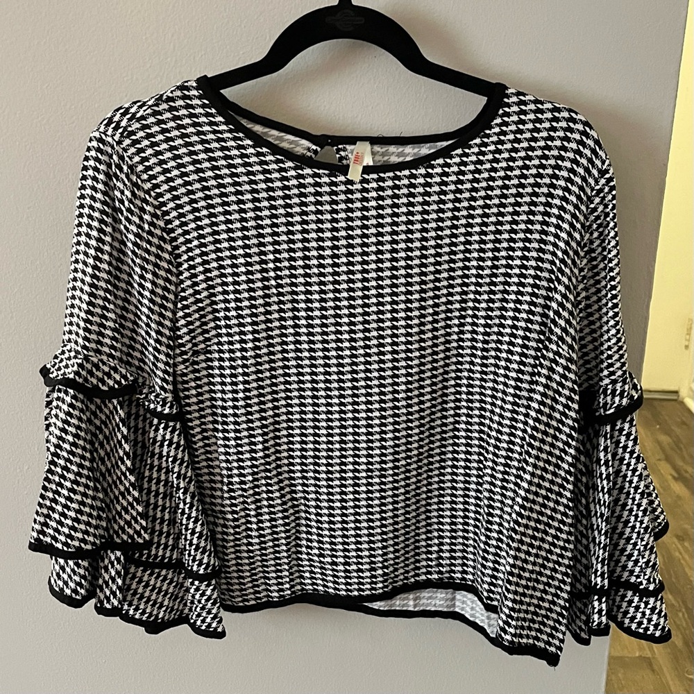 Black and White Flare Sleeve Top